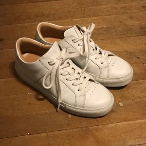 GREATS Royale white shoe. Size 6.